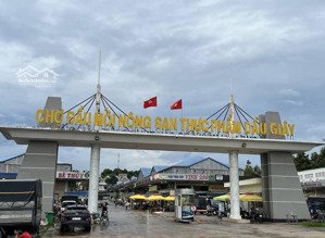 nhà liên kế đối diện chợ nông sản dầu giây, cần bán chính chủ