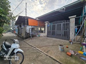 nhà hoàn công 174m2 ngang 7m đường ôto quay đầu giá 3.9 tỷ có hỗ trợ bank