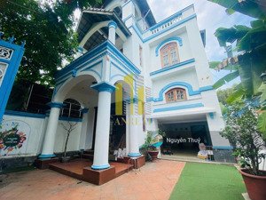 villa 250m2 đường trần não giá 50 triệu - đầy đủ nội thất - sân vườn cây trái