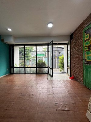 chính chủ cho thuê mặt bằng 46/1a nguyễn cửu vân