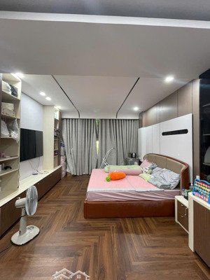 bán nhà 3 tầng mặt phố tại lê đình dương, 16 tỷ, 71m2, trung tâm tp