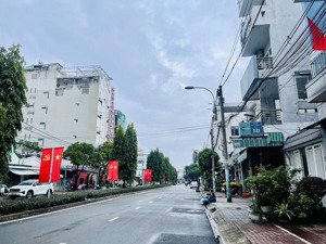 mặt tiền kinh doanh 4x26m2 nhà cấp 4 đại lộ 2, phước bình, thủ đức