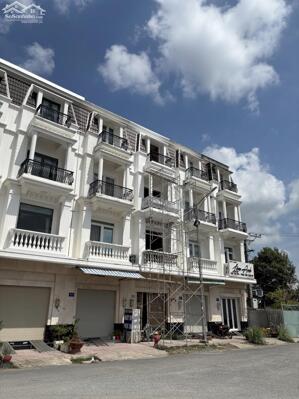 NHÀ PHỐ 1 TRỆT 3 LẦU MẶT TIỀN CHỢ CÁI VỒN, ĐIỆN LỰC BÌNH MINH