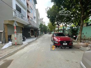 bán nhà phân lô bàn cờ phú diễn,2 thoáng kinh doanh, sổ nét sẵn giao dịch