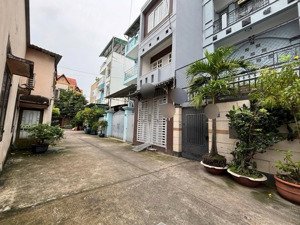 6.95 tỷ tl, hxh, 60m, 4 tầng. bán nhà lê quang định phường 1 gò vấp, gần phạm văn đồng, nguyên hồng