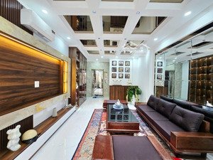 bán gấp nhà đẹp phú diễn 6tầng thang máy full nội thất 45m giá chỉ 11.x tỷ