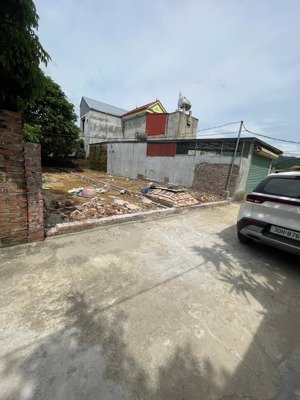 chính chủ em cần nhượng lại lô đất đẹp 80m2 tại phú ninh minh phú sóc sơn hà nội