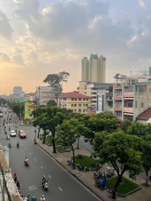 bán căn đôi 106m2- chung cư đường hải thượng lãn ông - q5