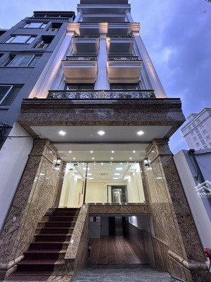 cho thuê nhà mới hoàng cầu - đặng tiến đông, 90m2 x 7 tầng, 1 hầm mt 6m, thông sàn, thang máy, 50tr