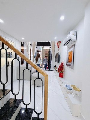 xuất cảnh bán gấp - bán nhà phùng văn cung 30.1m² 3 tầng - 7.98 tỷ