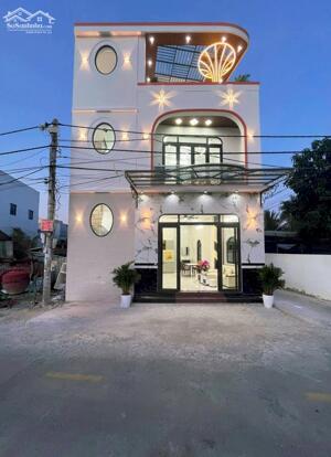 Nhà 2Lầu đúc, Góc 2MẶT TIỀN - BỜ KÈ RẠCH CÁI SƠN (Gần sát chợ An Bình, view cực kì đẹp)