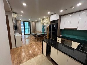 bán cc legend tower 2pn, 2wc, 73m2 tại 109 nguyễn tuân, giá 8,89 tỷ, view đẹp