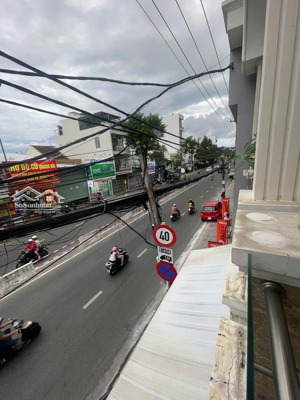 bán nhà 2 tầng mặt tiền lê hồng phong vị trí đắc địa ở nha trang - ngang đẹp 6.52m mặt tiền