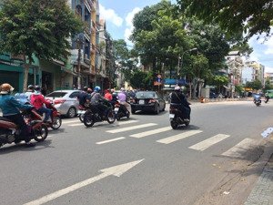 bán nhà nguyễn thái sơn, p4, gv. 4.1m x 25m. nh 4.7m cn: 108m2, giá: 7.5 tỷ, lh: em vy