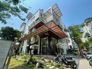 bán nhà góc công viên khu hưng gia, phú mỹ hưng, quận 7 dt 8*18,5m hầm thang máy 4 tầng giá 59,9 tỷ