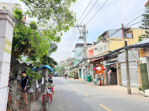 bán nhà cấp 4 cũ thuộc đường số 47 p. thảo điền quận 2. khu dân cư hiện hữu