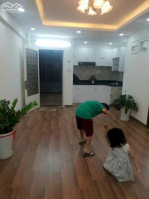 C/c Miếu nổi- Vũ Huy Tấn cho thuê căn 2p ngủ,NTCB, giá 11.5tr/th