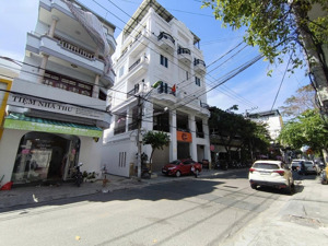 bán nhà đẹp đường lê đại hành, trung tâm tp. nha trang - cách biển chỉ 500 mét