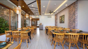 mặt tiền đường đường tiểu la gần đường 2/9- hiện đang kinh doanh cực tốt