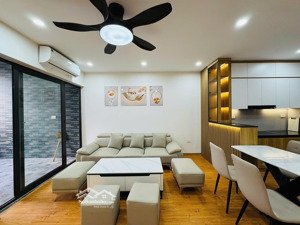 chính chủ cần bán căn hộ chung cư 3pn, 2wc, 105m2 tại trần hữu dực, nam từ liêm, giá nhỉnh 7 tỷ.