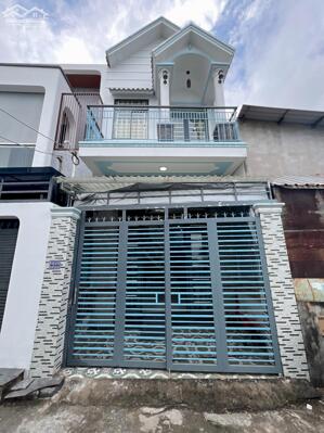 Nhà trệt lầu 3 phòng ngủ - Hẻm 115 đường cách mạng tháng 8