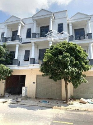 cần tiền bán gấp căn 1 trệt, 2 lầu sổ hoàn công phường tân hiệp, hồ chí minh giá ngộp