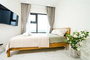 bán căn hộ studio full nội thất đang có hợp đồng thuê | phù hợp đầu tư giá 2,12 bao hết thuế phí !