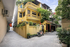 gia đình cần bán gấp nhà võ thị sáu dt 120m x 5t, ô tô tránh, lô góc, ngõ thông, vỉa hè, ~35 tỷ