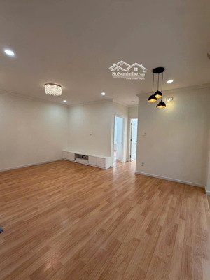 12tr/tháng - him lam nam khánh - căn góc 2pn 86m2 , nhà đẹp ở liền cạnh tttm central premium