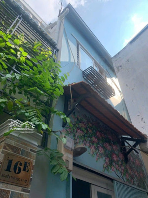 bán nhà nguyễn thái học p1 bình thạnh 18m giá 3.1 tỷ