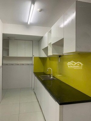 chung cư bàu cát 2 cho thuê căn 2p ngủ. 2wc có nội thất giá 10tr/th