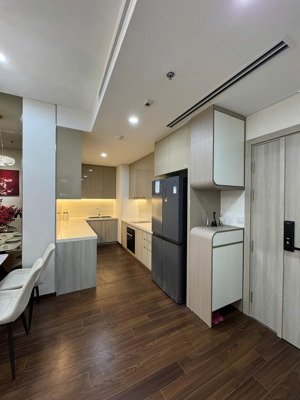 chủ nhà bán gấp căn 2pn 62m2 toà a full đồ tại masteri west height lh: 