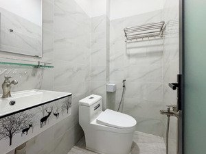 cho thuê căn hộ 2 không gian ngủ bình thạnh_cửa sổ lớn, full nội thất gần văn lang, bà chiểu