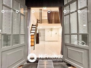 chính chủ cho thuê kiot - sát trung tâm - mới 100% - giá tốt thương lượng