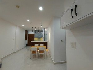(tara q8) sang nhượng căn hộ (2pn +2w 81m²) _ | nội thất + tầng + view đều đẹp |