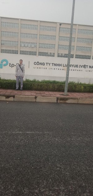 cho thuê nhà ở tầng 2 an toàn sạch sẽ, miễn phía điện nước