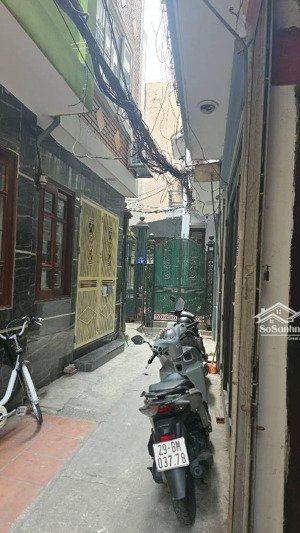 bán nhà thụy khuê, hơn 6 tỷ, dt sổ 30m, mặt tiền 5m, nở hậu