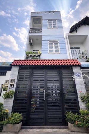 bán nhà 3 tầng linh tây sát phạm văn đồng hẻm 1 xẹt ô tô tới nhà