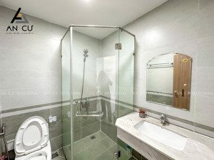 1 phòng ngủ ban công, full nội thất ngay cạnh sky garden, sc vivo