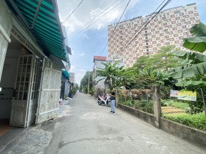 duy nhất 72m 2 tầng hơn 4đ đường 6m ngay tam bình tđ