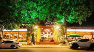 mặt phố đường láng dt 1400m mt 20m - siêu mặt bằng cho nhà hàng, cà phê chuỗi cần diện tích lớn