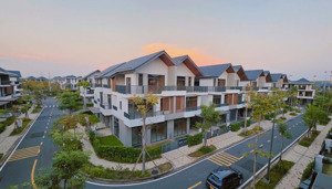 cần bán biệt thự khu đô thị id junction, 12 tỷ, 158m2, 4pn, 4wc,hàng hiếm tại long thành