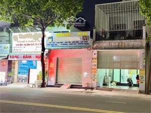 bán đất tặng nhà cấp 4 mặt tiền đường nhựa 20m kcn mỹ phước 3. dt 150m2, đang cho thuê kd. shr, tc