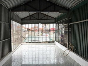 cho thuê nr 4pn, 4vs, 30m2 ở ngõ 624 micho thuê nr 4pn, 4vs, 30m2 ở ngõ 624 minh khai, 16 triệu vnd