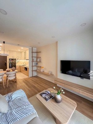 vì vấn đề tài chính cần chuyển nhượng gấp căn hộ siêu đẹp flora anh đào 75m2 chỉ 2 tỷ 100 triệu