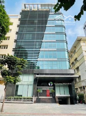 tòa nhà 345 trần hưng đạo, q.1; 252.5m2 (12 x 22.5); hầm 6 tầng 1.200m2 sàn; dt 300tr/th; bán 65 tỷ