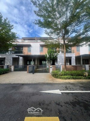 siêu hot! đừng bỏ lỡ cơ hội sở hữu căn nhà phố góc zone 8 vị trí đẹp giá chỉ 9.x tỷ