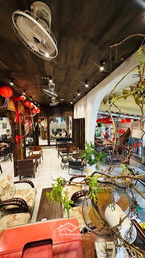 mặt tiền - căn góc - ngang lớn 9m - 150m2 - trung tâm phú nhuận - gần sân bay - có sẳn dòng tiền.