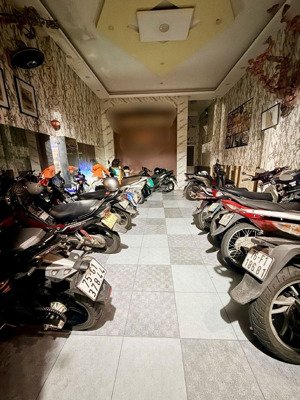 bán toà căn hộ 5 tầng, 18 phòng khép kín gần bến xe trung tâm