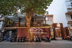 hàng kín - cho thuê - mặt phố gần vincom bà triệu - khu vực hai bà trưng